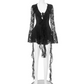 Abito mini da donna sexy in pizzo, maniche lunghe, scollo a V profondo, con lacci sul davanti e volant, abito corto e svolazzante