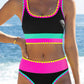 Completo bikini sportivo a 3 pezzi in nylon con effetto patchwork a blocchi di colore: costume a vita alta con effetto modellante.