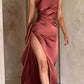 👗🌸 2025 Nuovo design senso temperamento sexy spalla slash split abito in raso, perfetta combinazione di eleganza e sensualità!