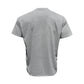 Completo da uomo casual composto da t-shirt a maniche corte e pantaloncini.