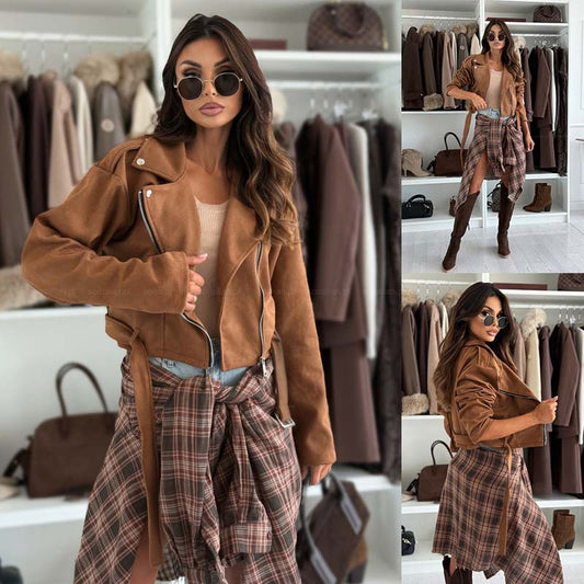 Cardigan corto in lana a maniche lunghe da donna