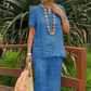 Completo casual da donna composto da top e pantaloni, due pezzi.