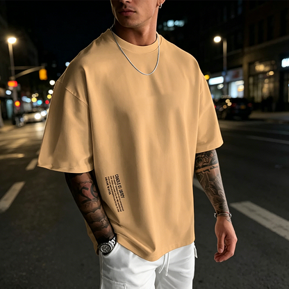 👕 ORA SCONTATO DEL 50%! ✨ Camicia da uomo a maniche corte dalla vestibilità ampia – Tessuto misto cotone di alta qualità, stampa grafica urbana e stile casual oversize 🏙️