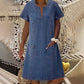 Abito da donna in denim a maniche corte con scollo a V