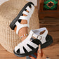 Sandali con plateau traforati in stile vintage