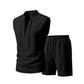 Completo da uomo in lino composto da canotta senza maniche con lacci e pantaloncini.