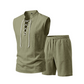 Completo da uomo in lino composto da canotta senza maniche con lacci e pantaloncini.
