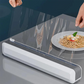 Dispenser magnetico per pellicola trasparente con taglierina a scorrimento