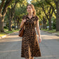 Abito Elegante da Donna con Stampa Leopardata e Colletto a Risvolto